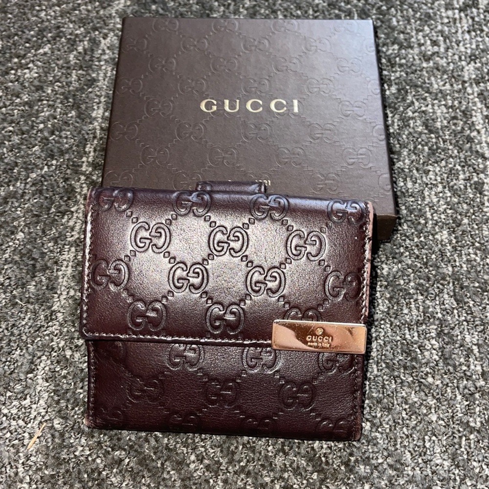Gucci wallet